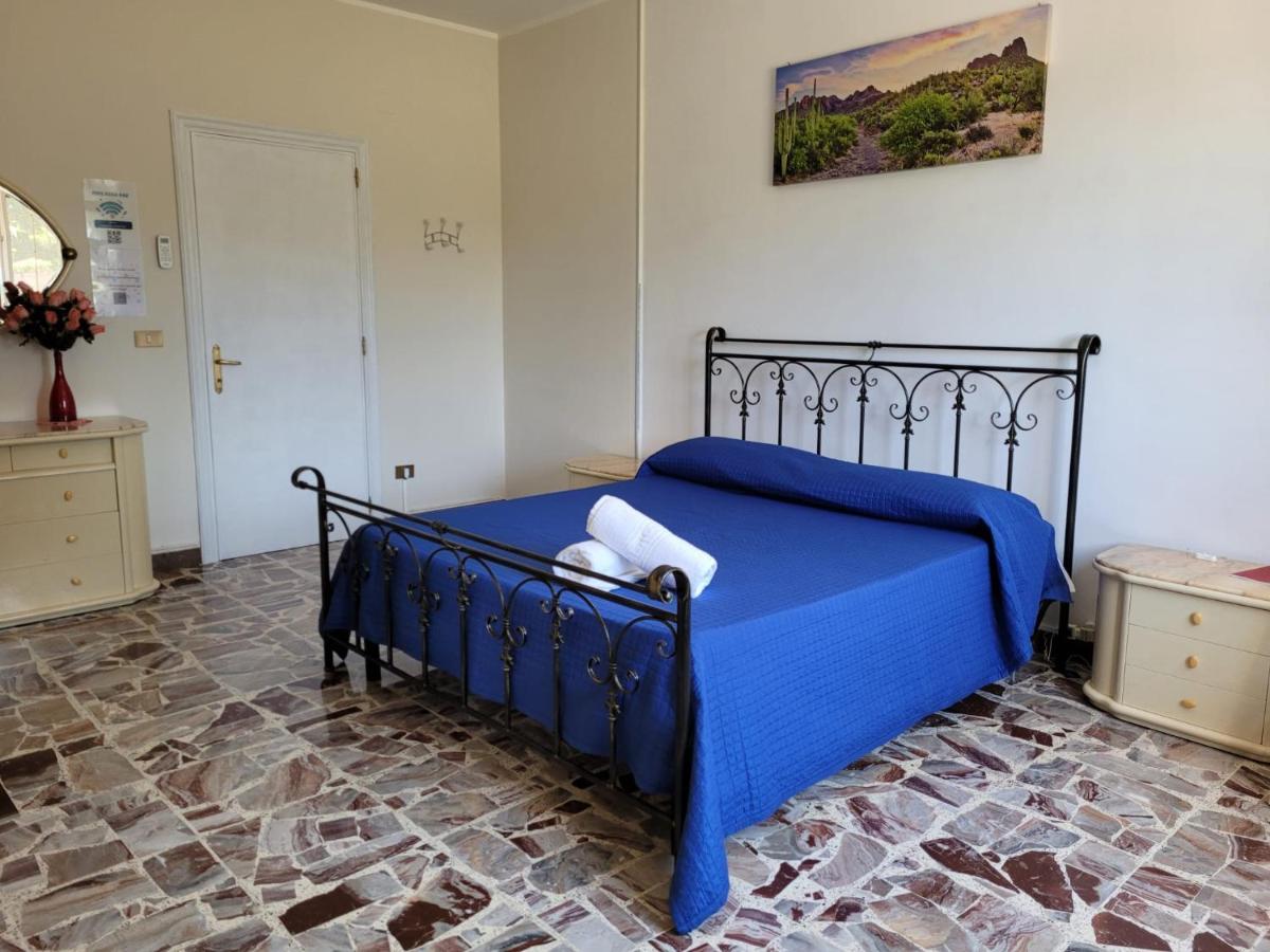 Bed and Breakfast Pepe Rosa Термолі Екстер'єр фото