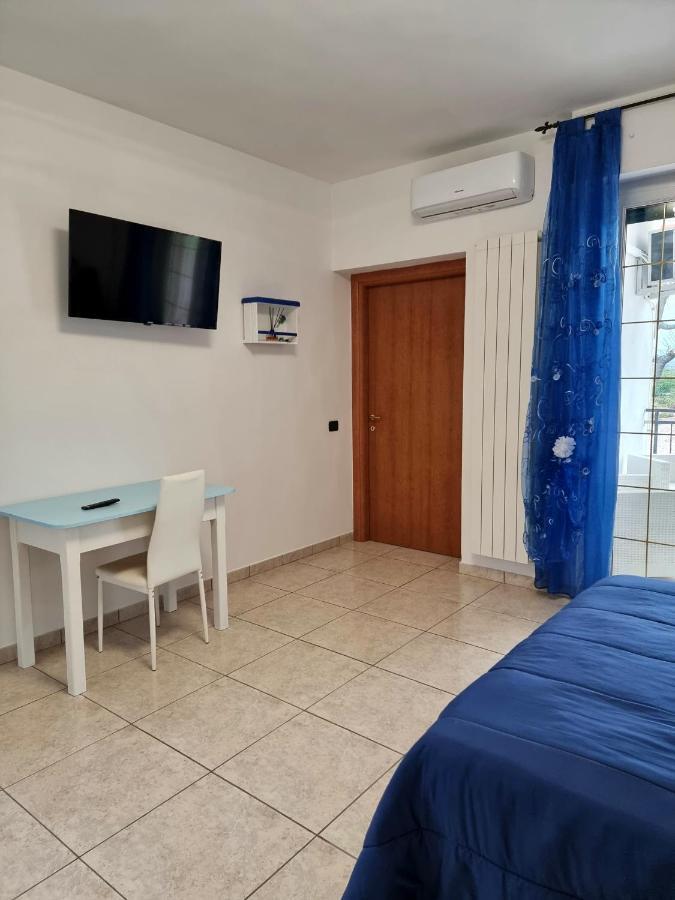 Bed and Breakfast Pepe Rosa Термолі Екстер'єр фото
